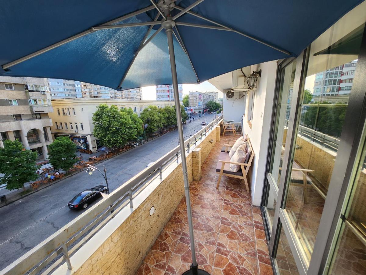 Stefan Cel Mare Boulevard Pedestrian Street Palas Iasi Exterior foto